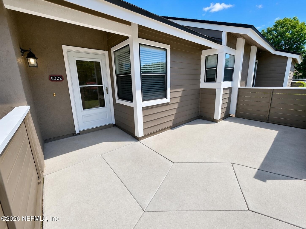 8322 Derbyshire Place - Photo 11