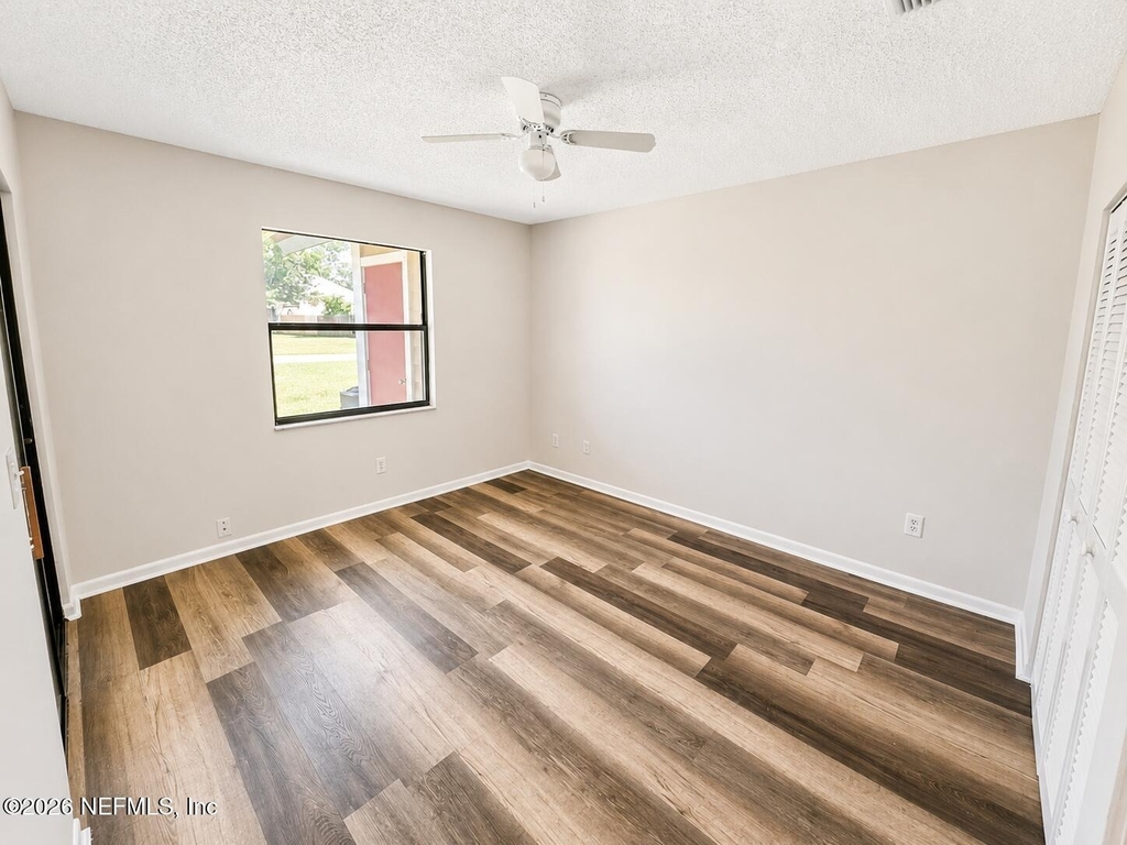 8322 Derbyshire Place - Photo 6