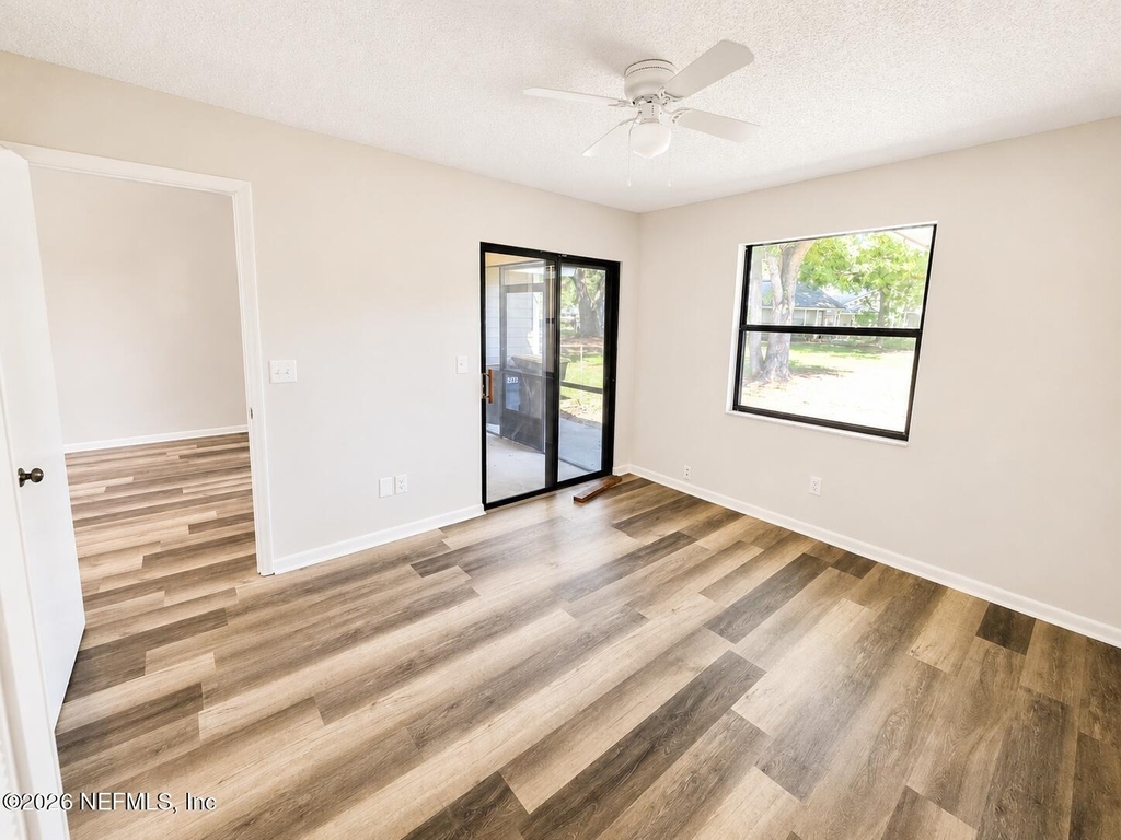 8322 Derbyshire Place - Photo 7