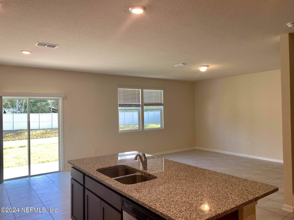 75014 Nassau Station Way - Photo 8