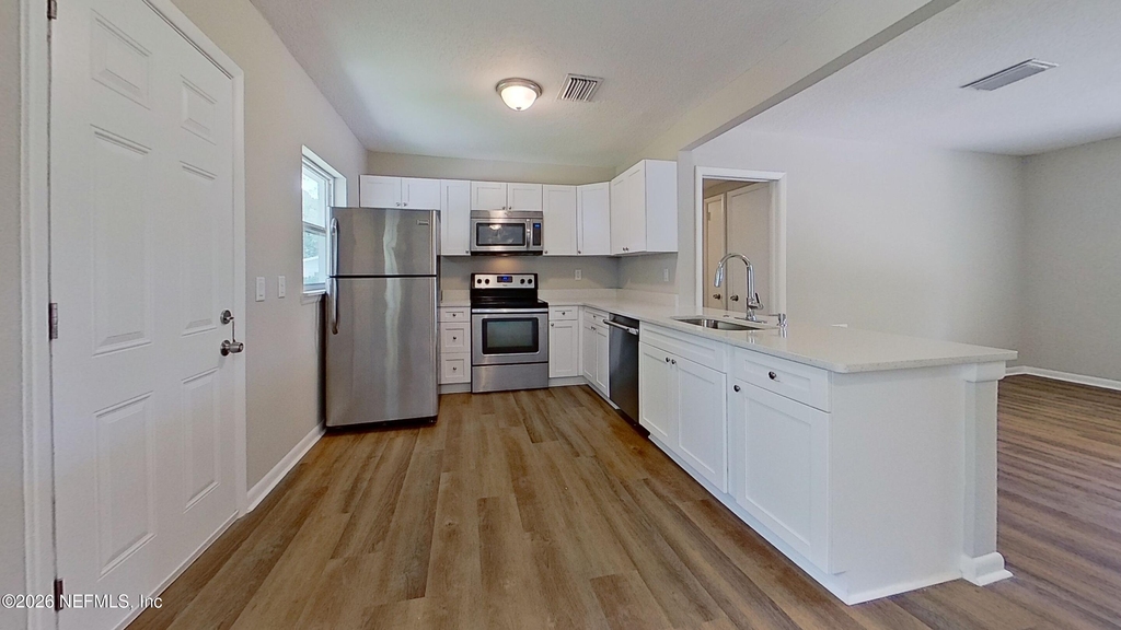 5218 Seaboard Avenue - Photo 2