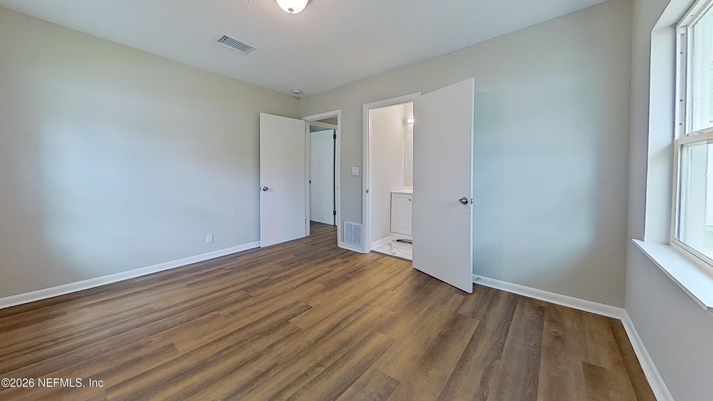 5218 Seaboard Avenue - Photo 10