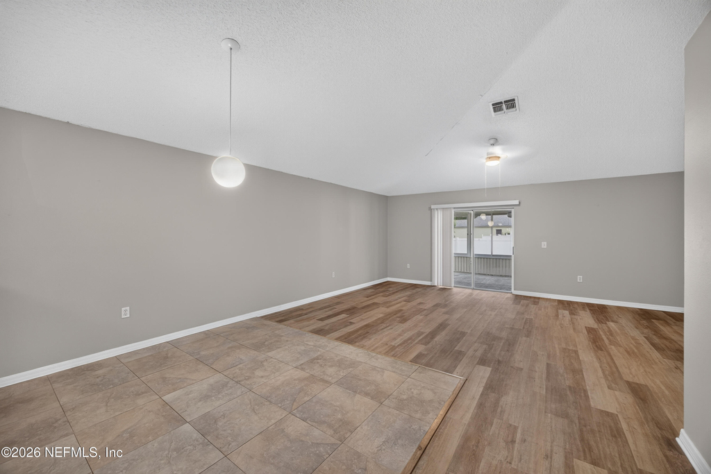 1845 Saga Court - Photo 10