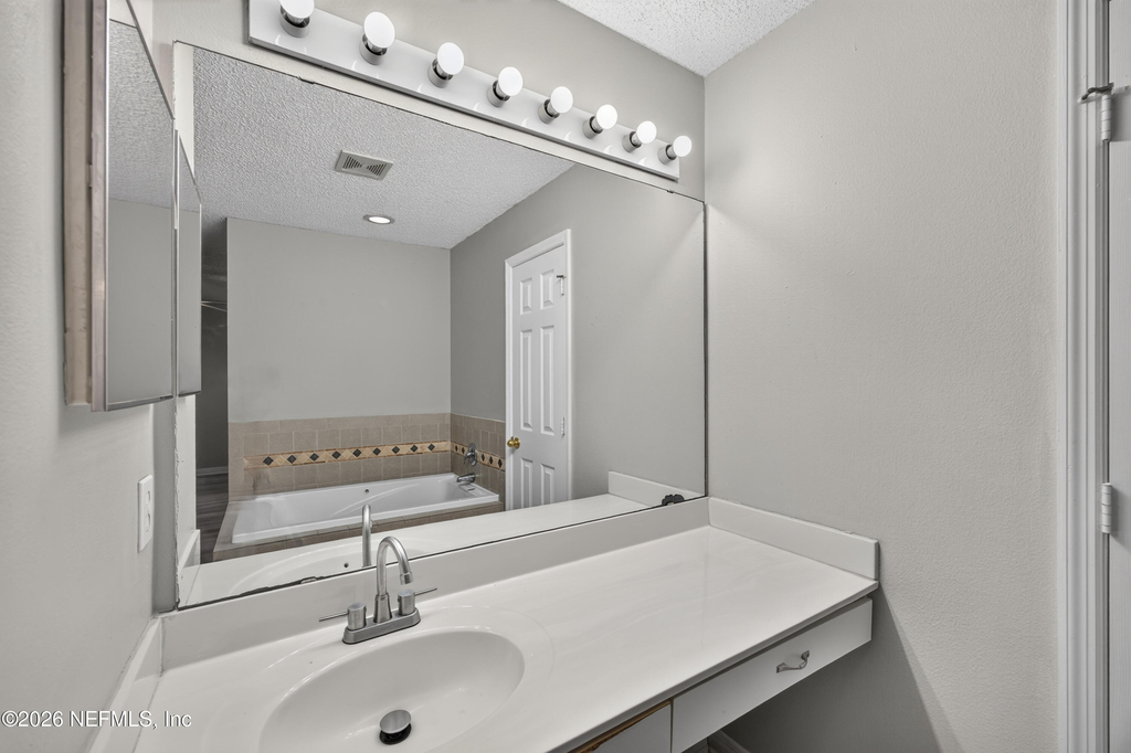 1845 Saga Court - Photo 19