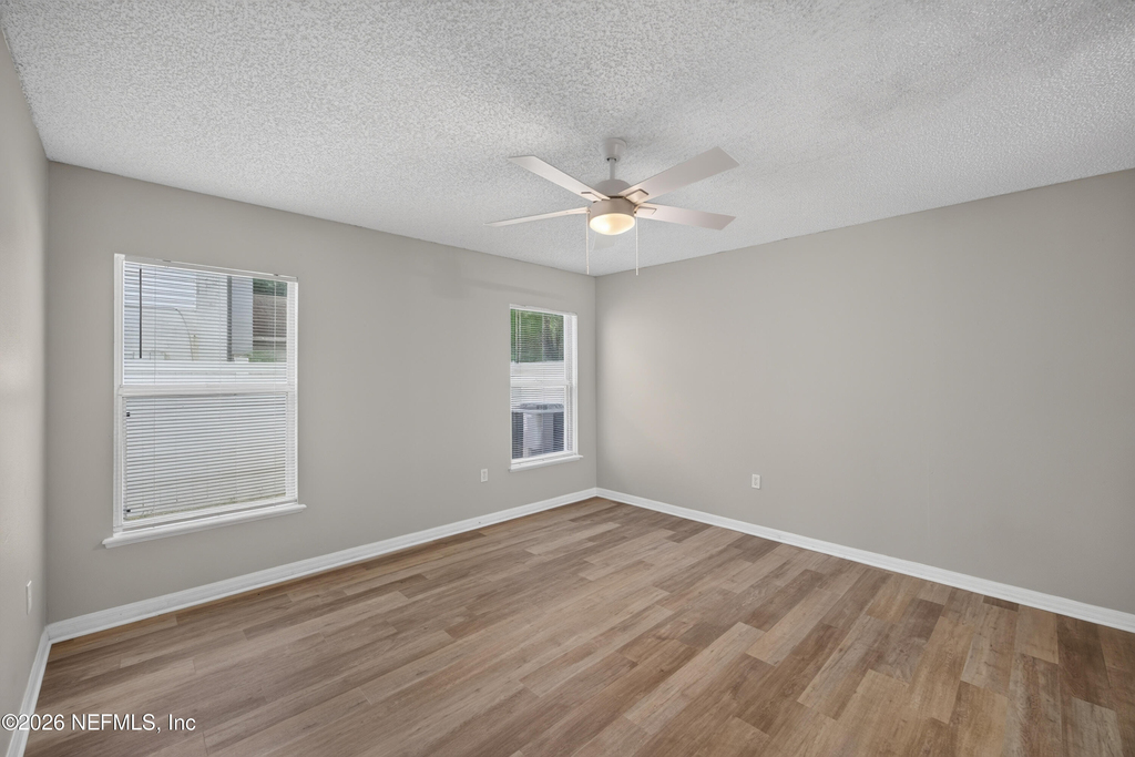 1845 Saga Court - Photo 15