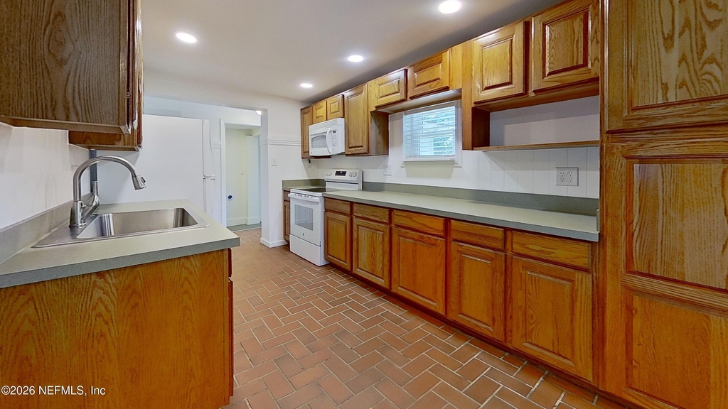 6413 Colgate Road - Photo 5