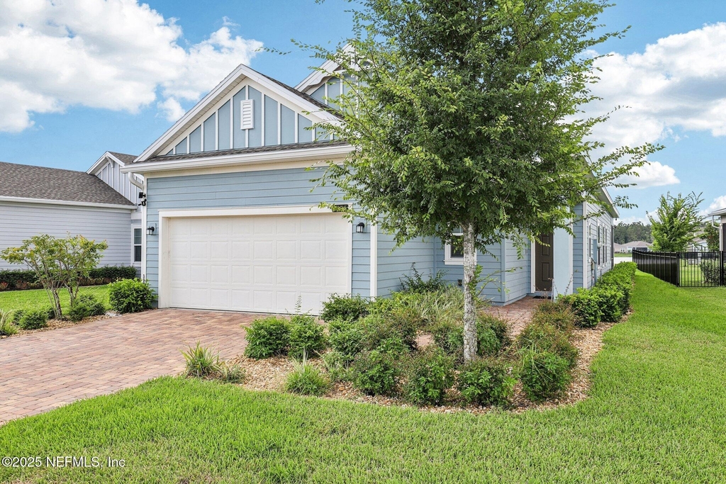 3956 Bloomfield Court - Photo 2