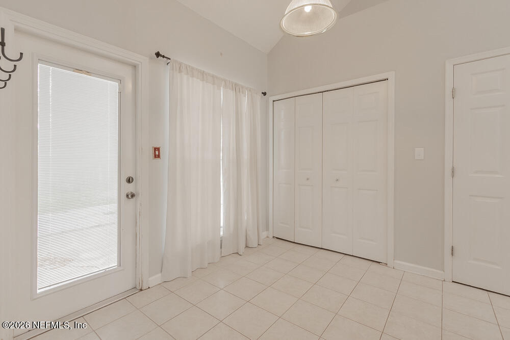 1942 Derringer Road - Photo 8