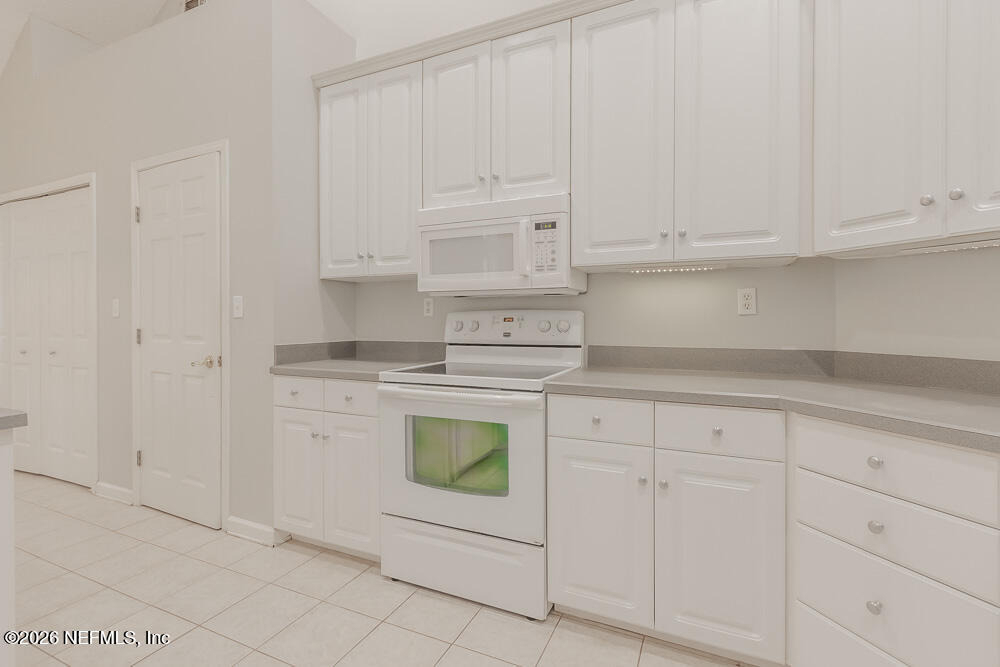 1942 Derringer Road - Photo 11