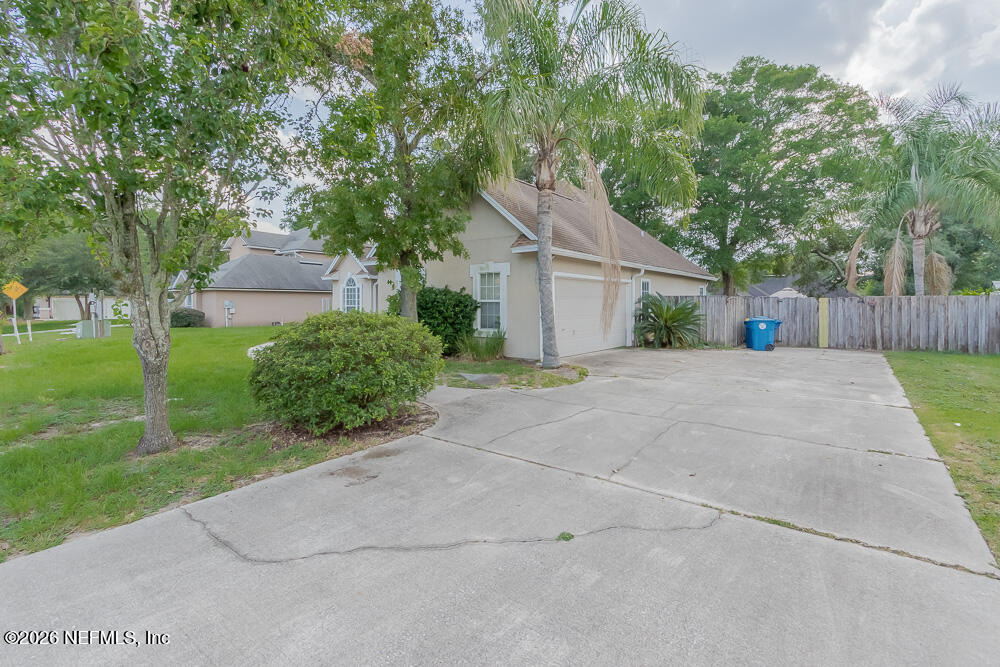 1942 Derringer Road - Photo 2