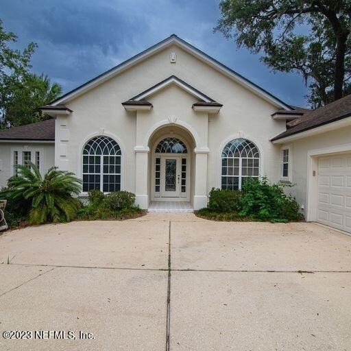 1579 Harrington Park Drive - Photo 2