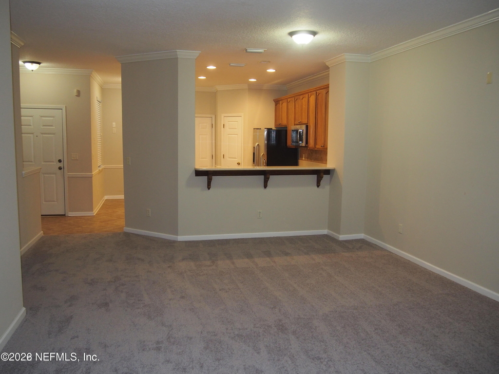 12301 Kernan Forest Boulevard - Photo 6