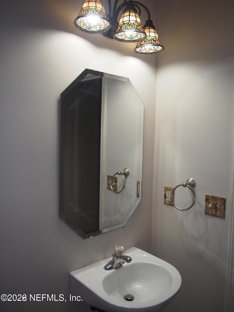 12301 Kernan Forest Boulevard - Photo 19