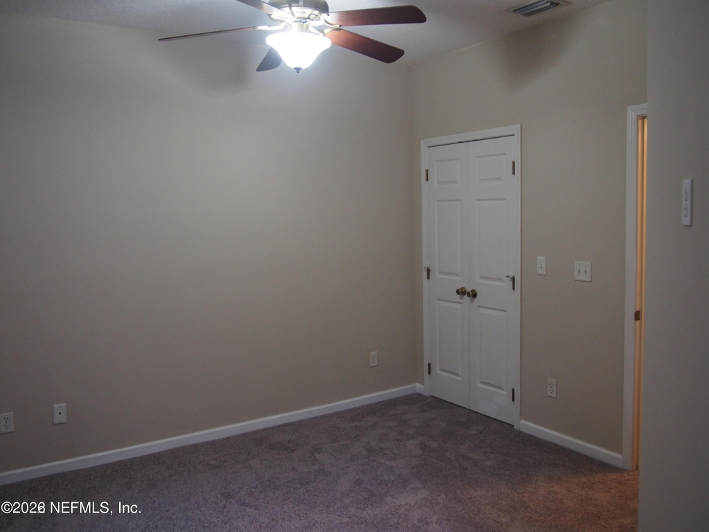 12301 Kernan Forest Boulevard - Photo 7
