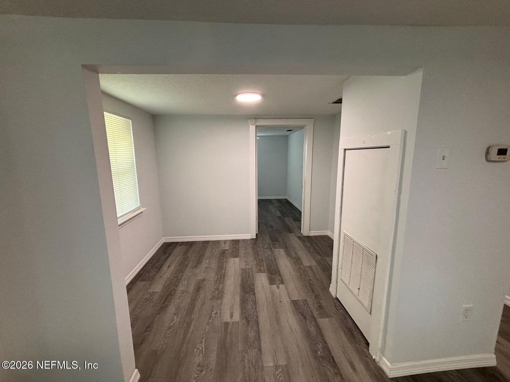 9454 Campus Avenue Avenue - Photo 8