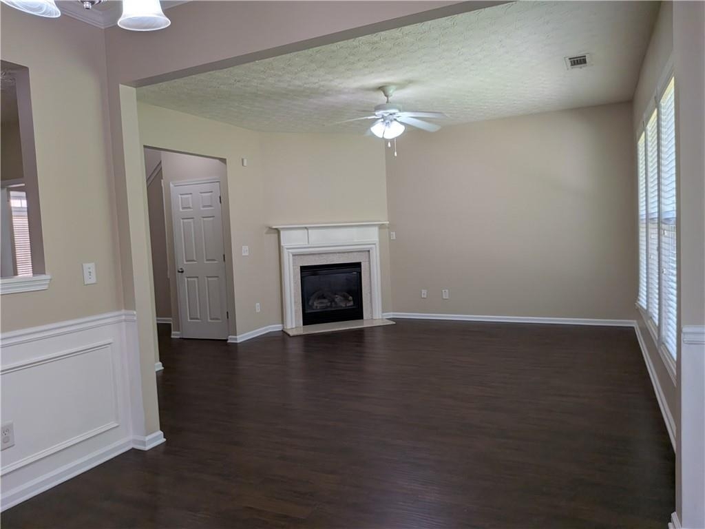 4624 Windale Drive - Photo 6