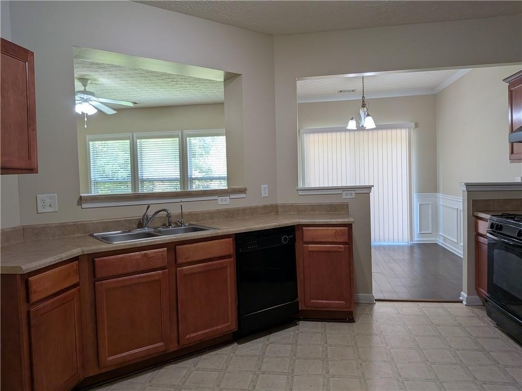 4624 Windale Drive - Photo 10