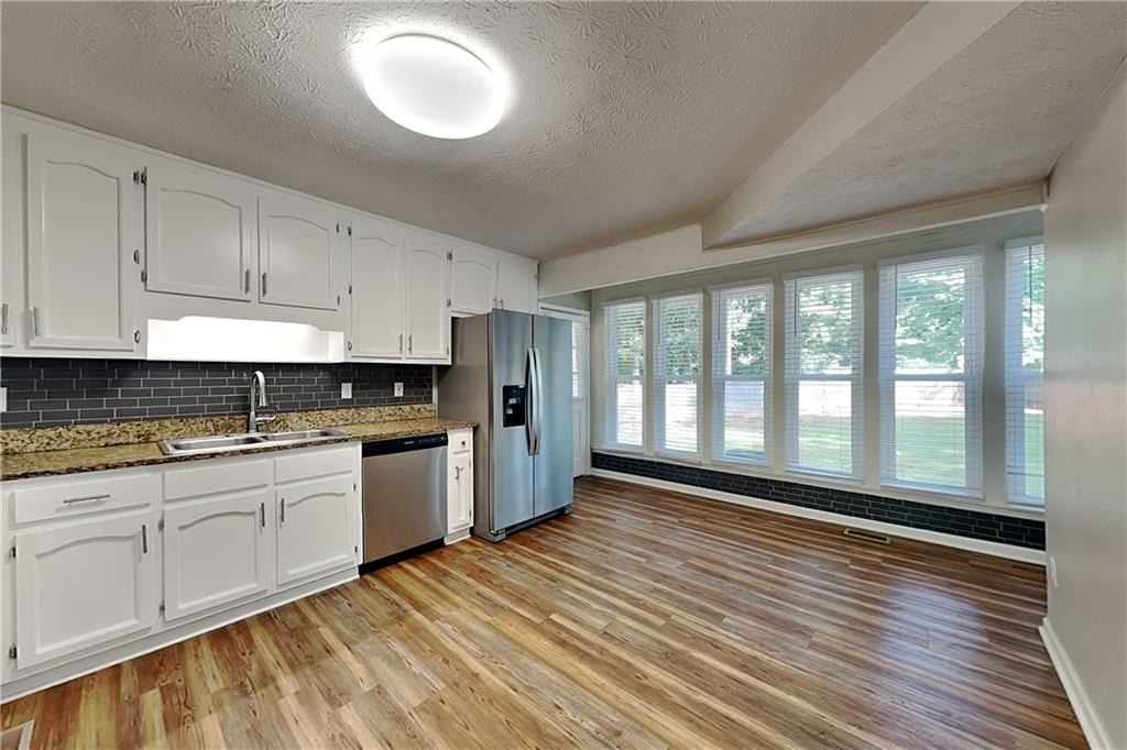 6839 Woodcreek Lane - Photo 4