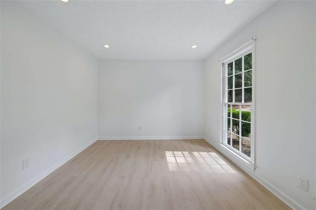 5132 Willow Point Parkway Ne - Photo 13