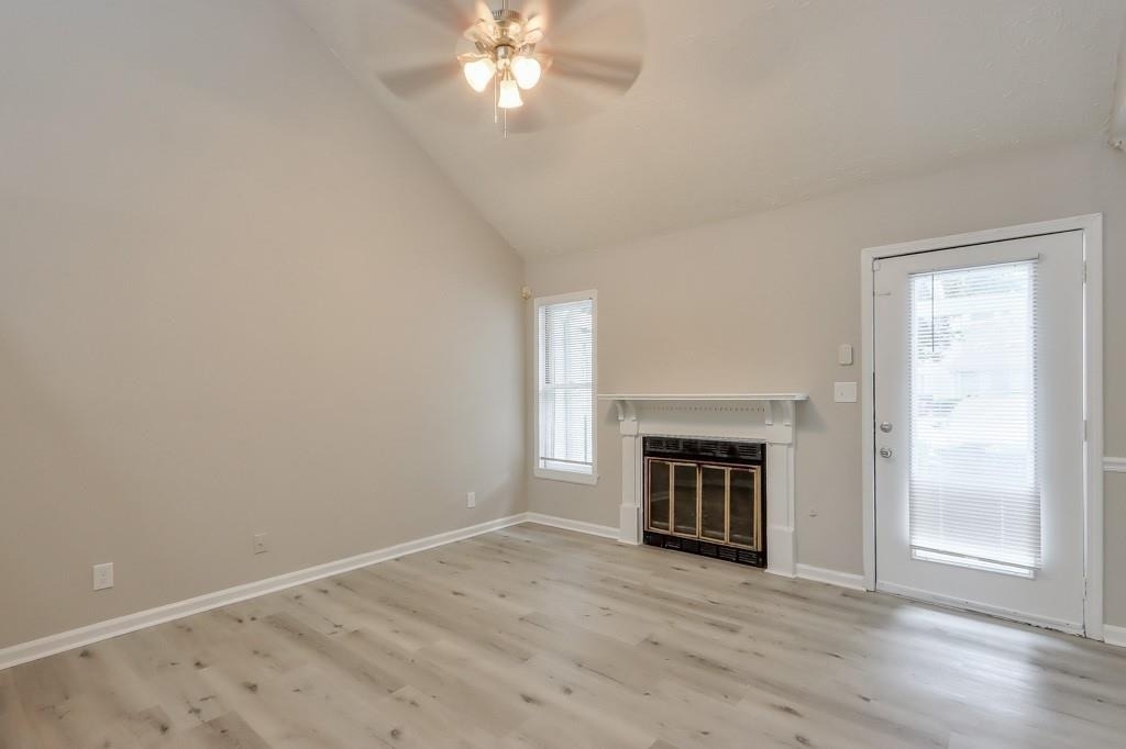 1627 Homestead Trail - Photo 2