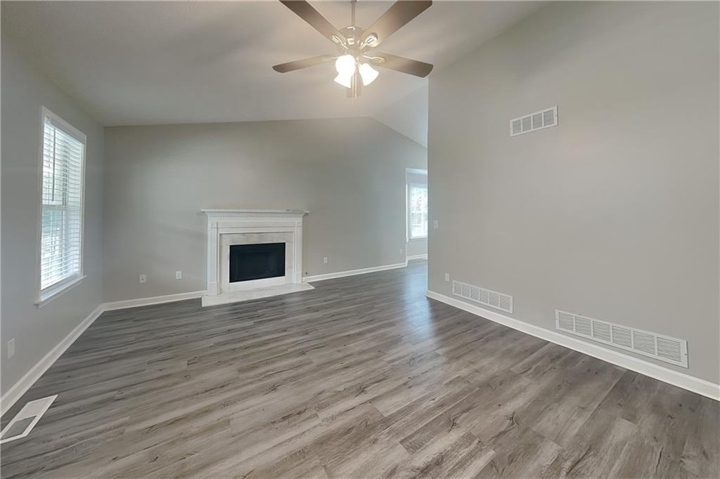 336 Paradise Circle - Photo 1