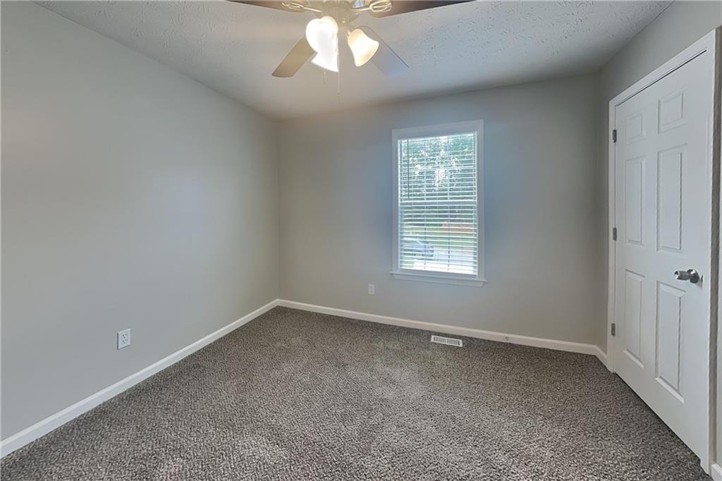 336 Paradise Circle - Photo 10