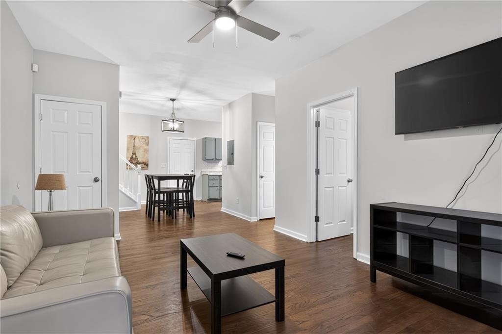 1021 Ada Avenue Nw - Photo 26