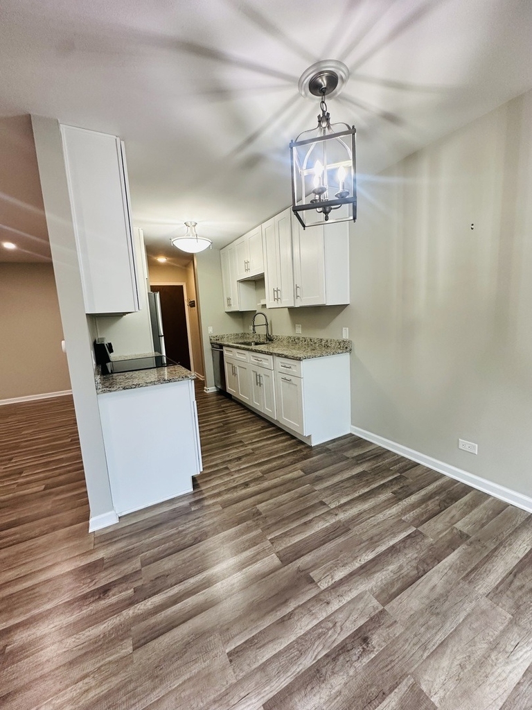 5500 Hillcrest Lane - Photo 6