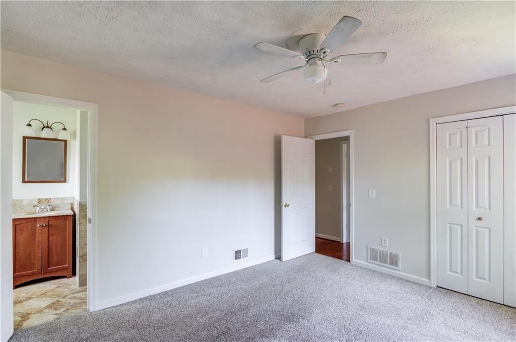 4647 Candlewyck Way - Photo 8