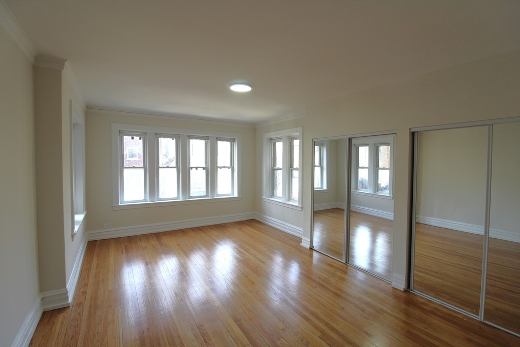 6307 N Mozart Street - Photo 8