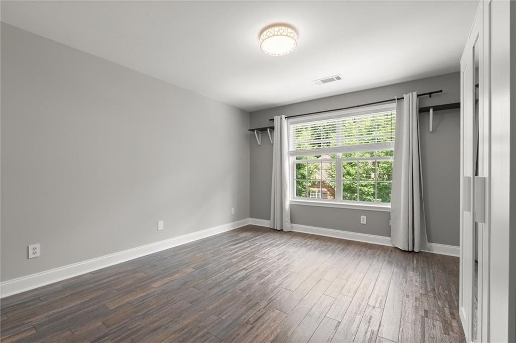 5583 Julian Place - Photo 34