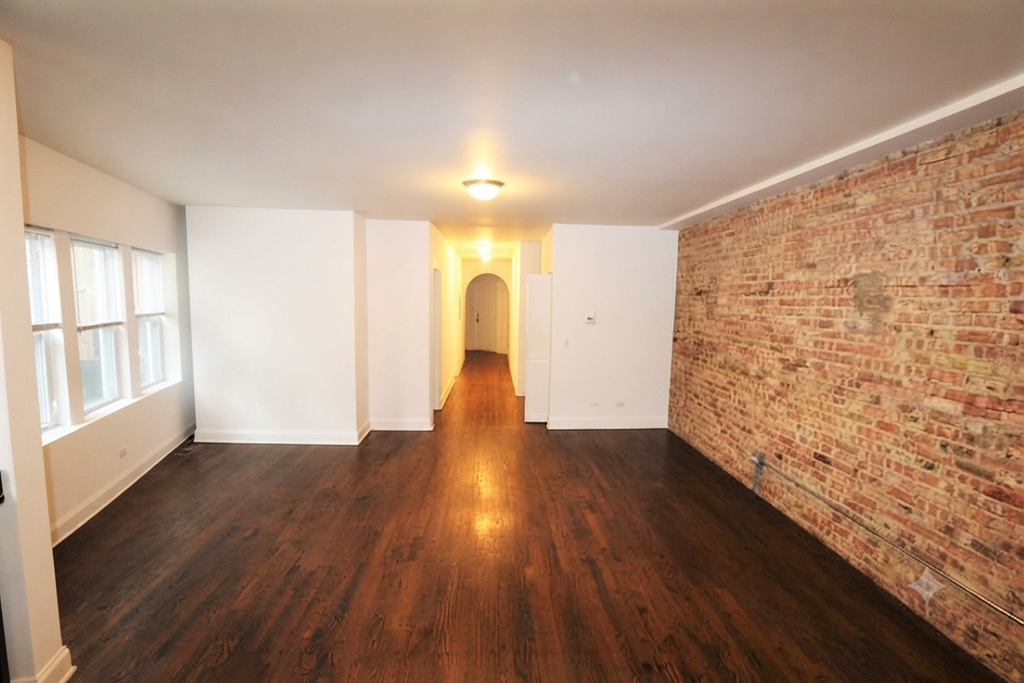 2065 W Jarvis Avenue - Photo 3