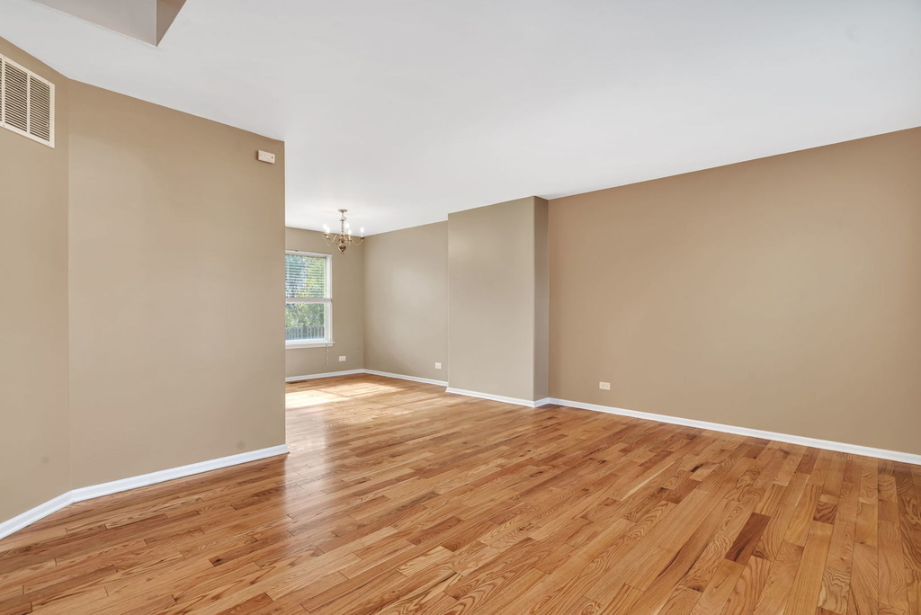 2509 Rosehall Lane - Photo 9