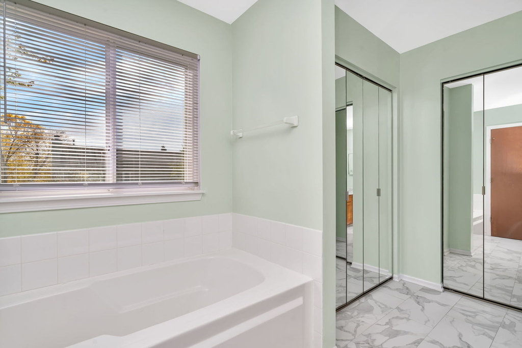 2509 Rosehall Lane - Photo 28