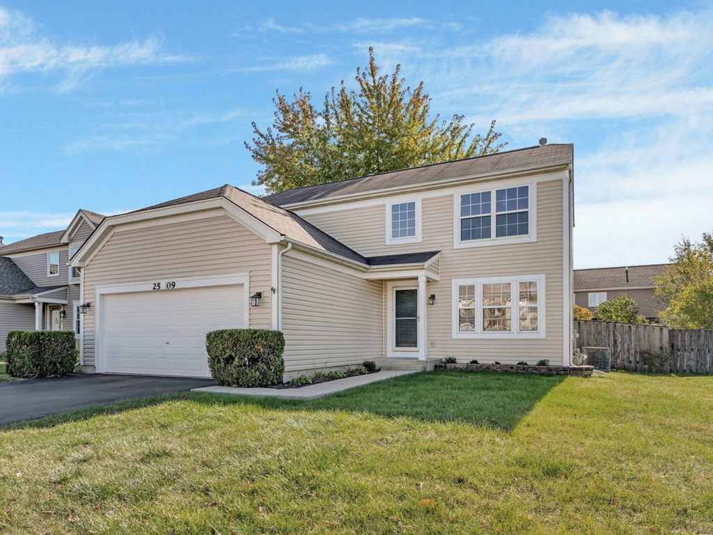 2509 Rosehall Lane - Photo 1