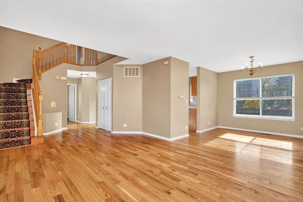 2509 Rosehall Lane - Photo 8