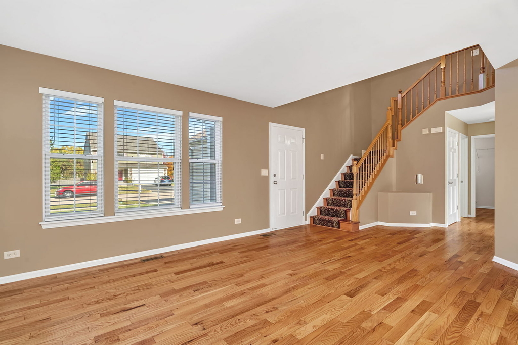 2509 Rosehall Lane - Photo 6