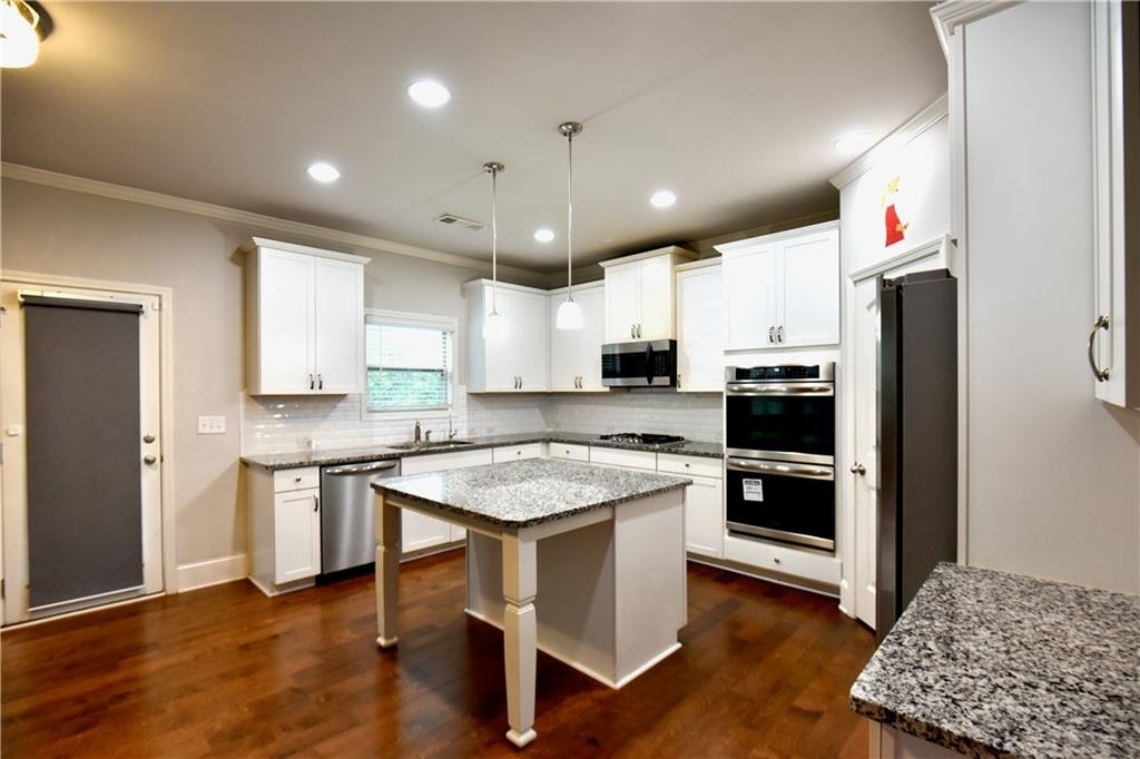 4358 Mantova Drive - Photo 4