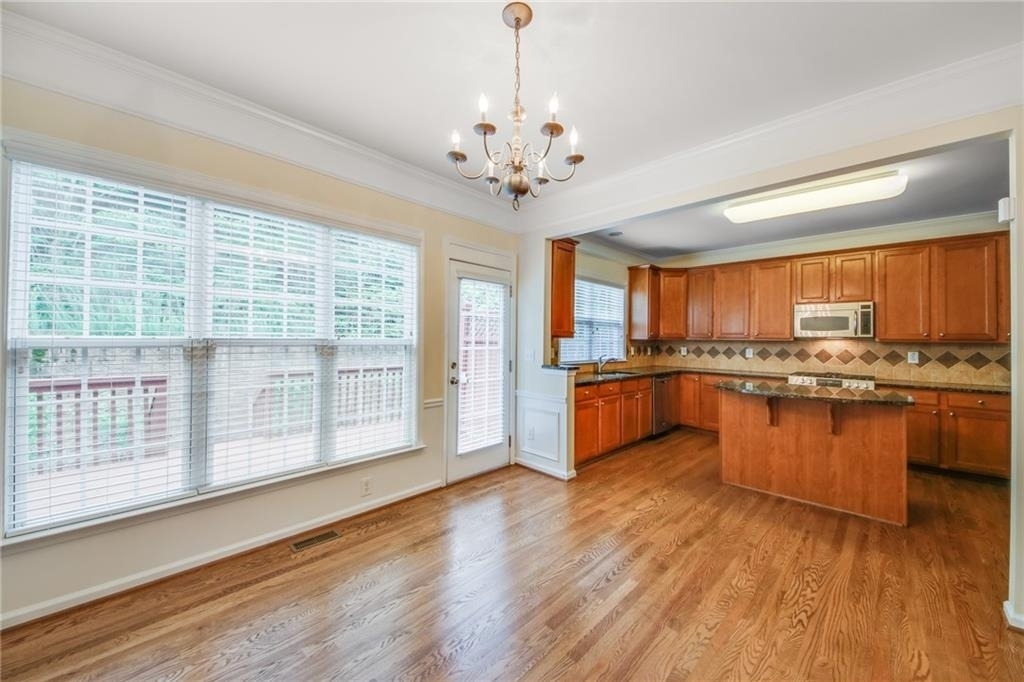 2776 Loftview Square - Photo 6
