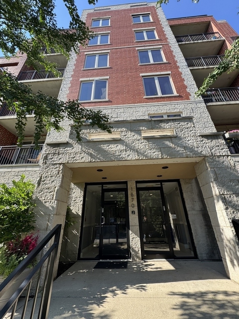 1670 Mill Street - Photo 0