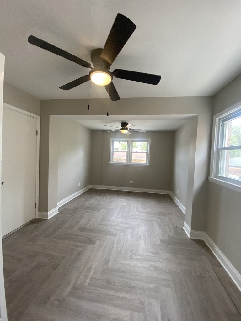 6114 W Leland Avenue - Photo 7