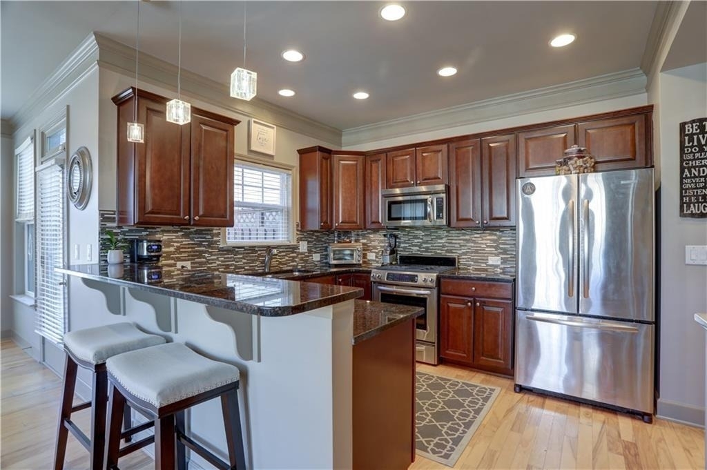 3693 Lambert Lane Ne - Photo 4