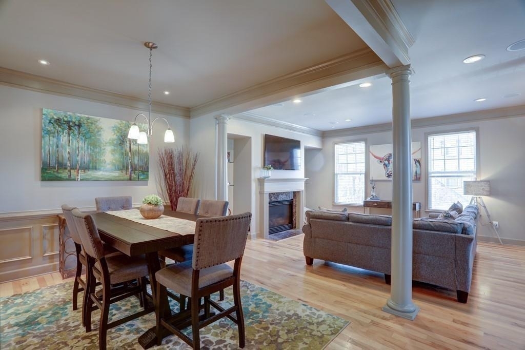 3693 Lambert Lane Ne - Photo 2
