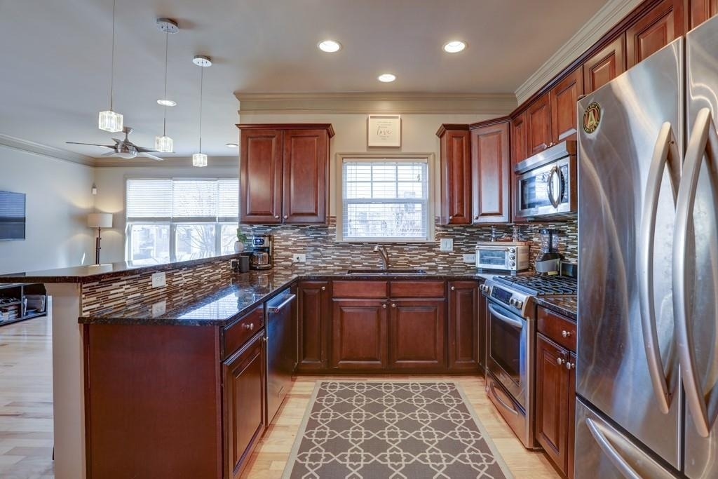 3693 Lambert Lane Ne - Photo 3