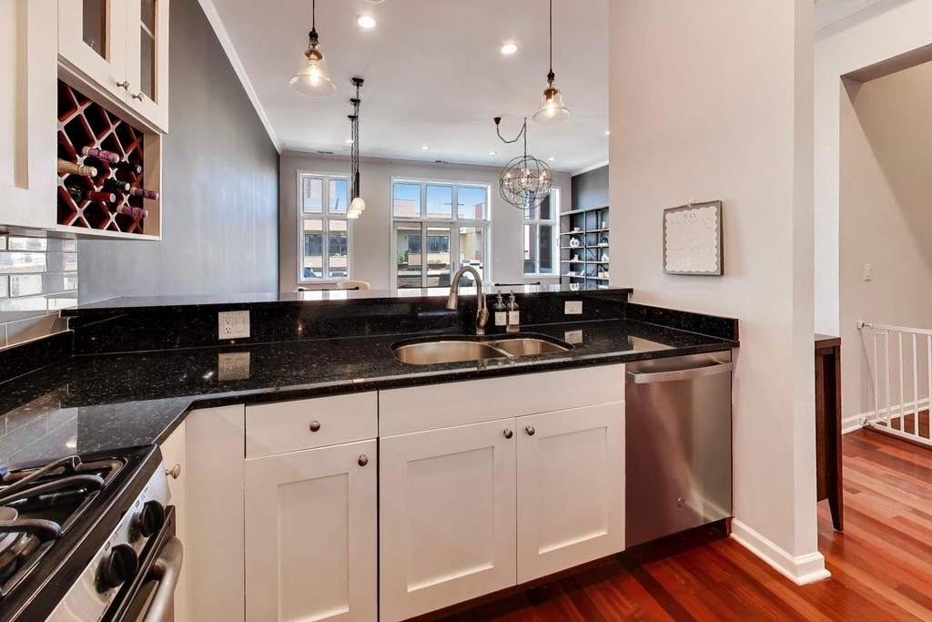 1417 W Chicago Avenue - Photo 7