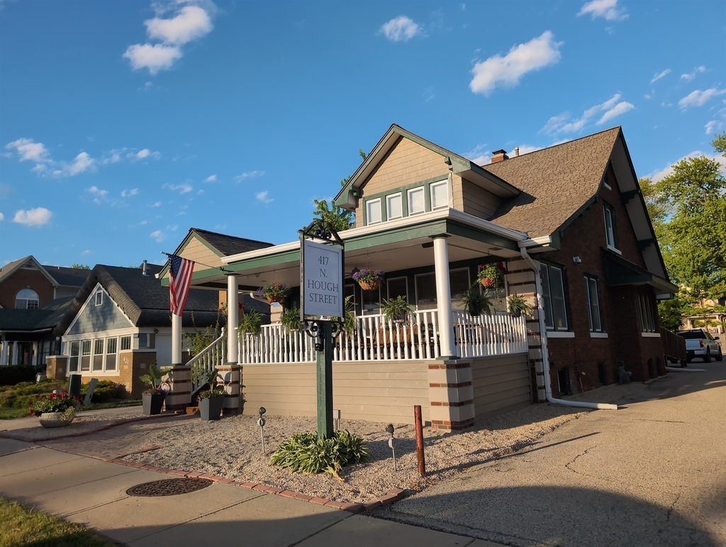 417 N Hough Street - Photo 6