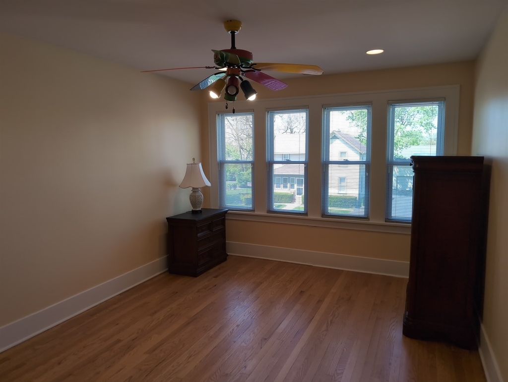 417 N Hough Street - Photo 12