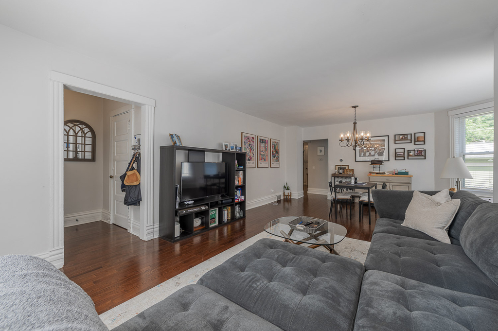 25 S 6th Avenue - Photo 1