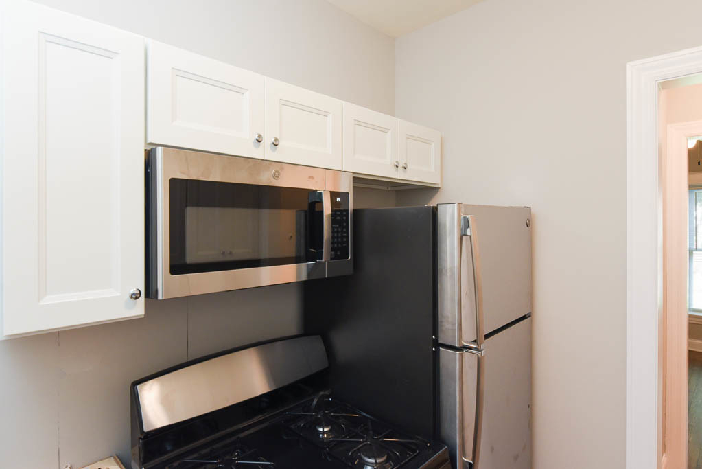 4708 N Racine Avenue - Photo 1