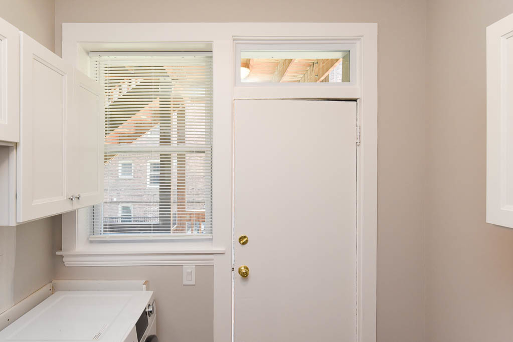 4708 N Racine Avenue - Photo 2